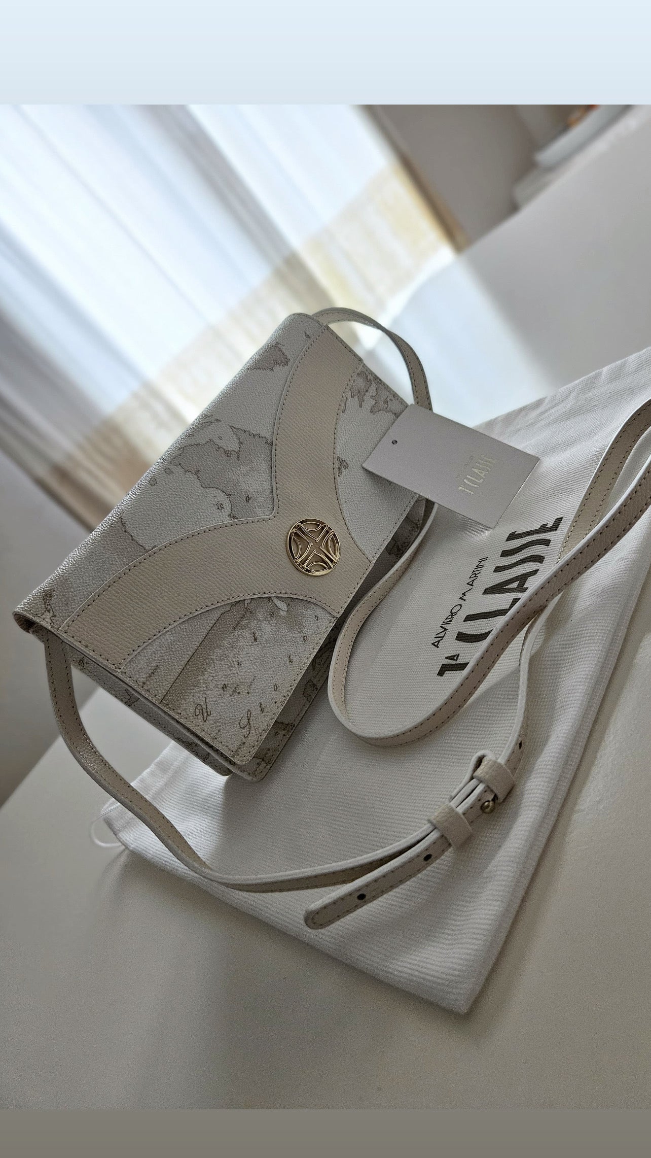 Borsa a tracolla Alviero Martini