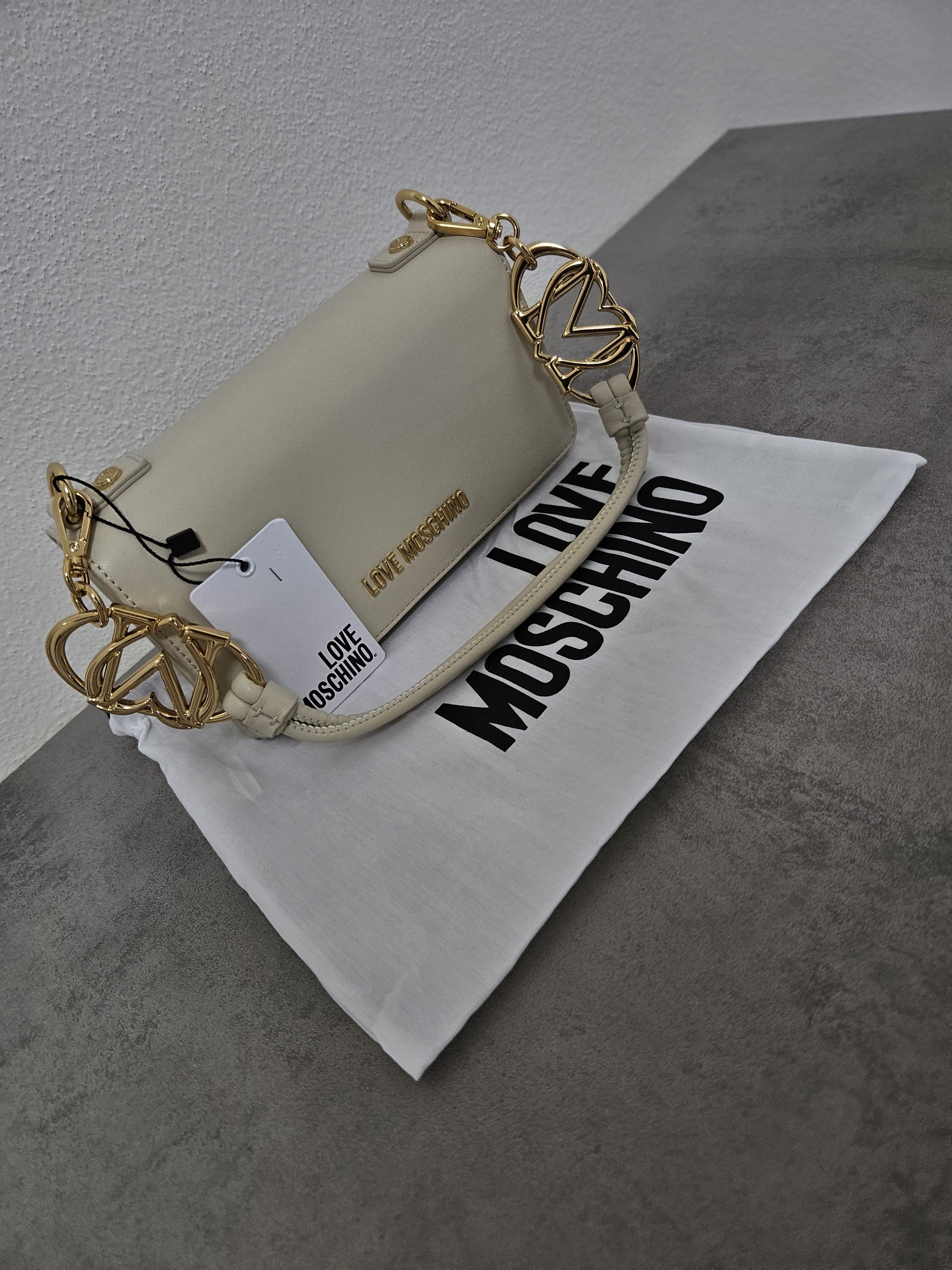 Borsa a Spalla Love Moschino Avorio con Dettagli Oro